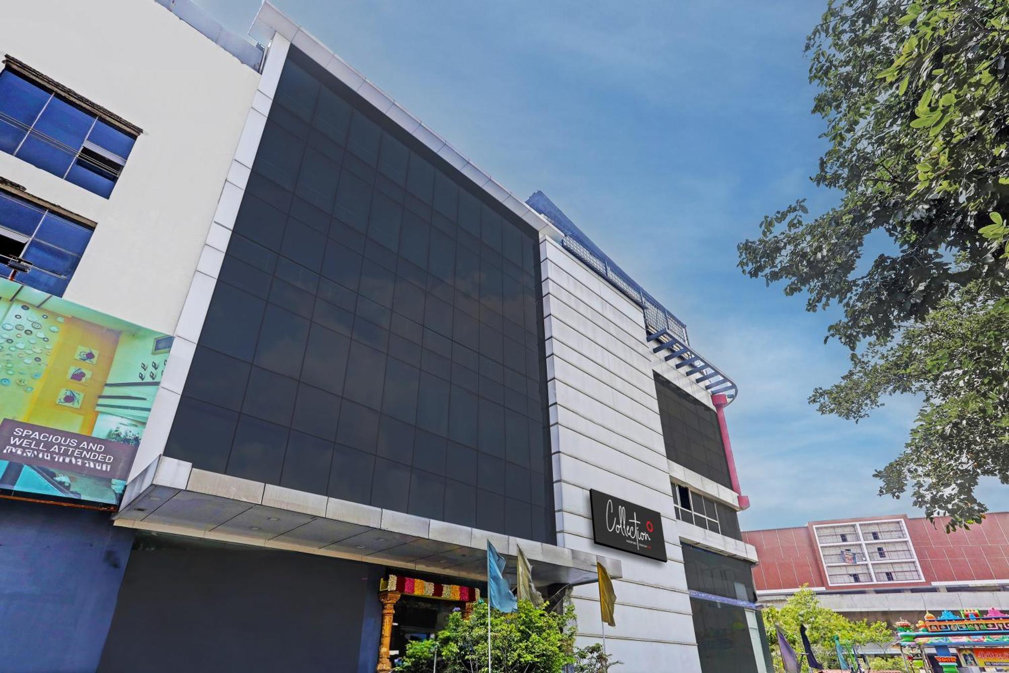 Capital O Surabhi Elite Near Miraj Cinemas - Shalini Shivani Sururnagar Buitenkant foto